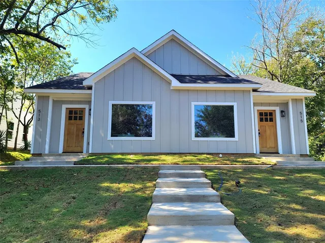 $349,500 | 515 Northeast 5th Avenue, Durant, OK 74701