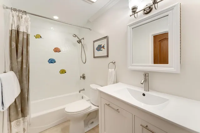 $5,950,000 | 75851 Overseas Highway, Islamorada, FL 33036