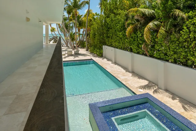 $5,950,000 | 75851 Overseas Highway, Islamorada, FL 33036