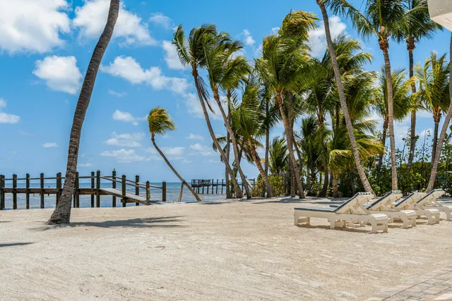 $5,950,000 | 75851 Overseas Highway, Islamorada, FL 33036