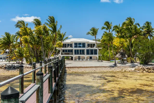 $5,950,000 | 75851 Overseas Highway, Islamorada, FL 33036
