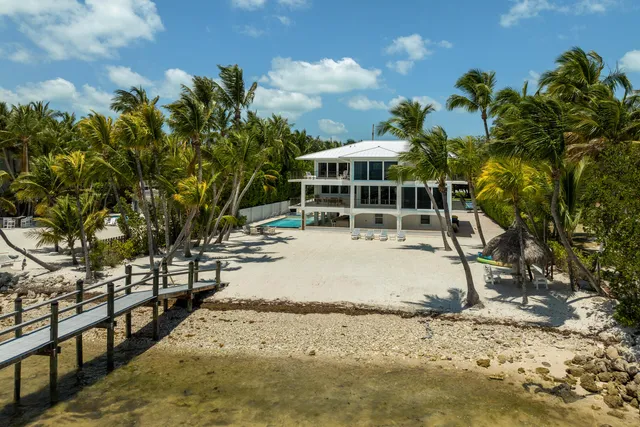$5,950,000 | 75851 Overseas Highway, Islamorada, FL 33036