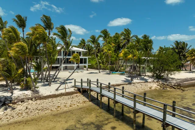 $5,950,000 | 75851 Overseas Highway, Islamorada, FL 33036