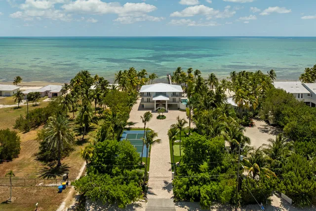 $5,950,000 | 75851 Overseas Highway, Islamorada, FL 33036