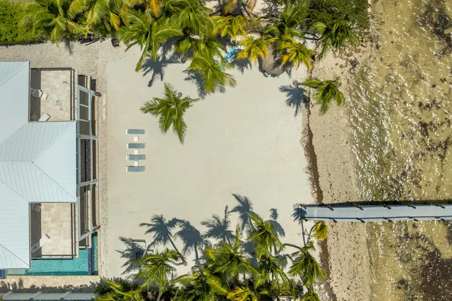 $5,950,000 | 75851 Overseas Highway, Islamorada, FL 33036