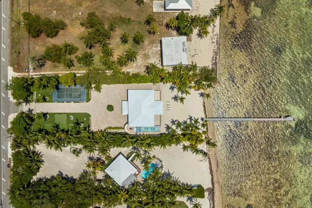 $5,950,000 | 75851 Overseas Highway, Islamorada, FL 33036