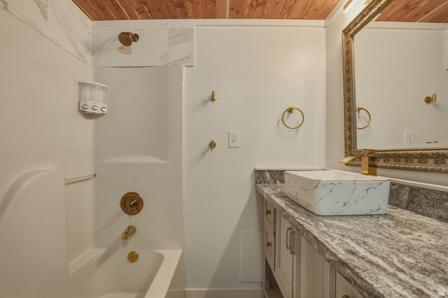 500 North 800 East Springville, UT 84663 - Photo 21 of 51 Full bath with vanity, wooden ceiling, and bathtub / shower combination