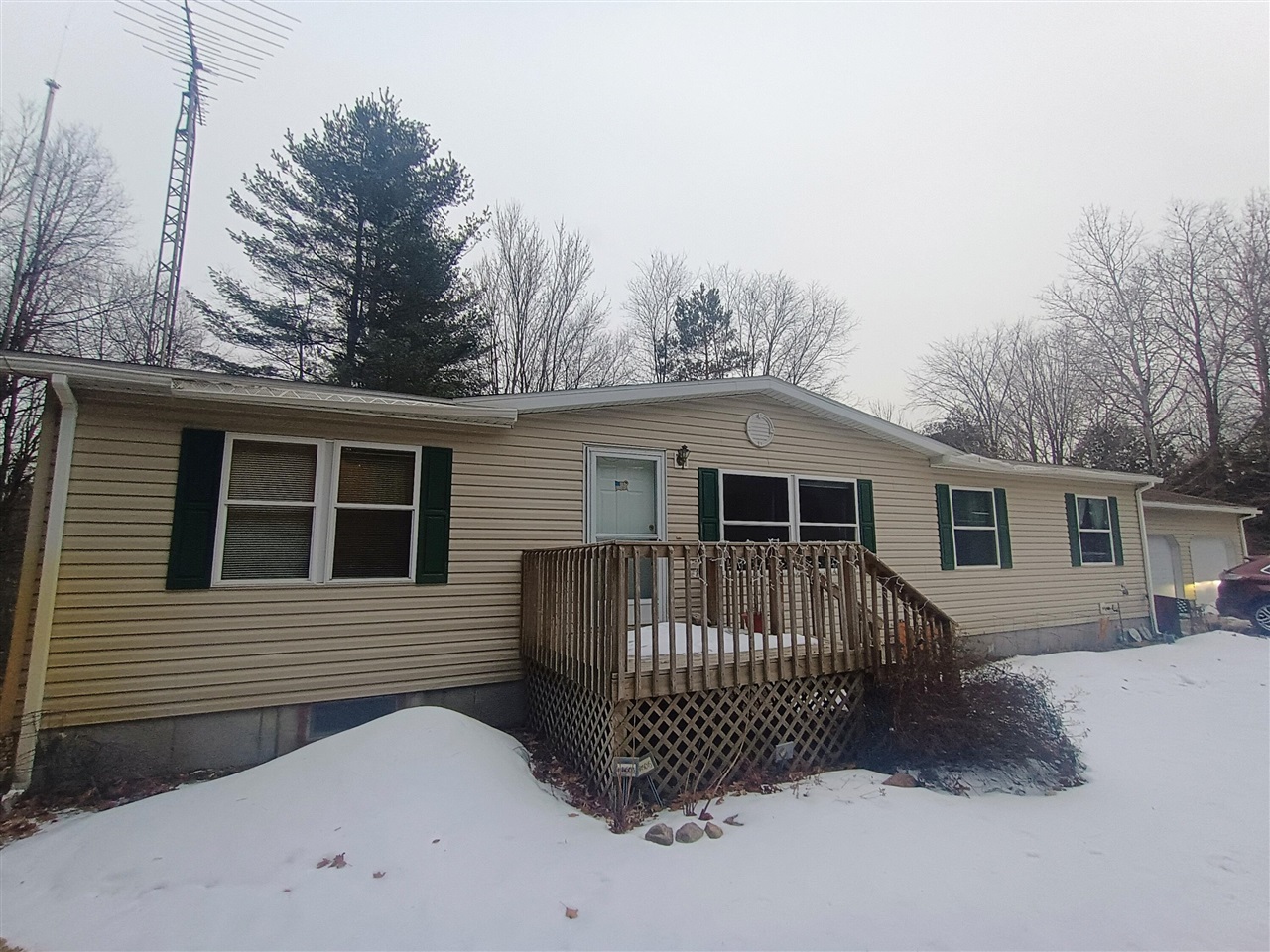 167 Mill Street Blanchard, MI 49310 - Photo 1 of 24