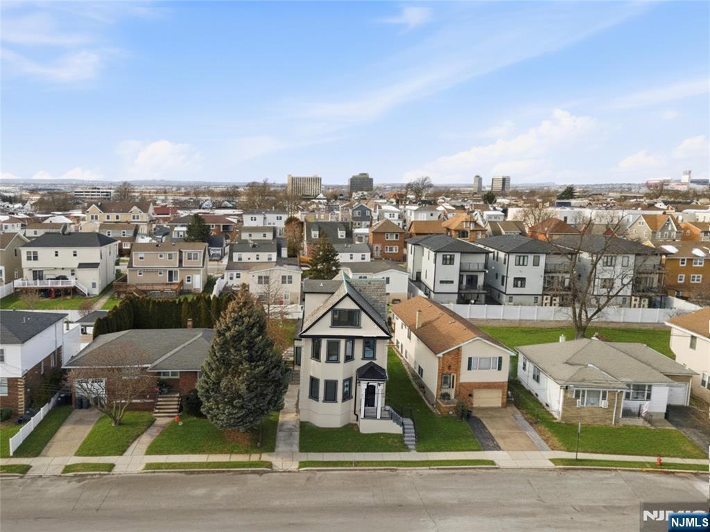 703 3rd Street Secaucus, NJ 07094 - Photo 46 of 49