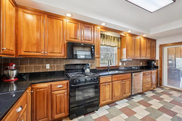 $499,900 | 2306 North Ferry Street, Anoka, MN 55303