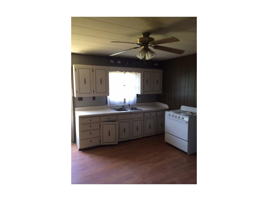 524 Rock Creek Road, Unit 2 Erwin, TN 37650 - Photo 5 of 12 Photo 5