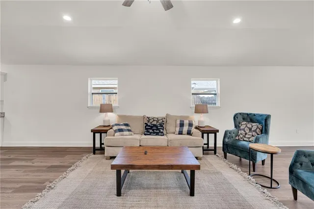 $245,000 | 172 Winnona Drive, Westwego, LA 70094