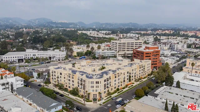 $1,495,000 | 11847 Gorham Avenue, Unit 410, Los Angeles, CA 90049