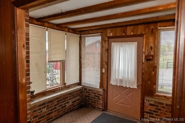 $299,900 | 6734 State Highway 7, Madison, IN 47250