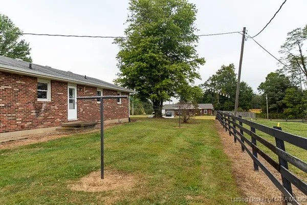 $299,900 | 6734 State Highway 7, Madison, IN 47250