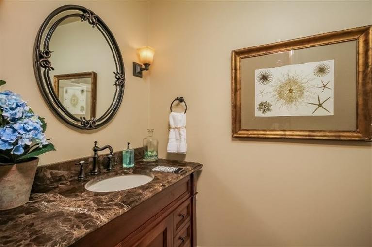 1044 Ferdon Road Ann Arbor, MI 48104 - Photo 18 of 41 Powder Room