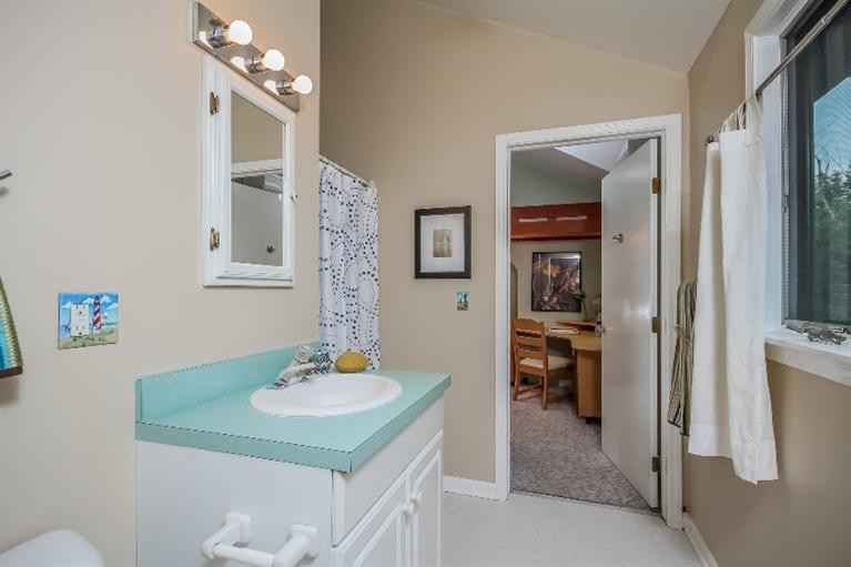 1044 Ferdon Road Ann Arbor, MI 48104 - Photo 30 of 41 Photo 30