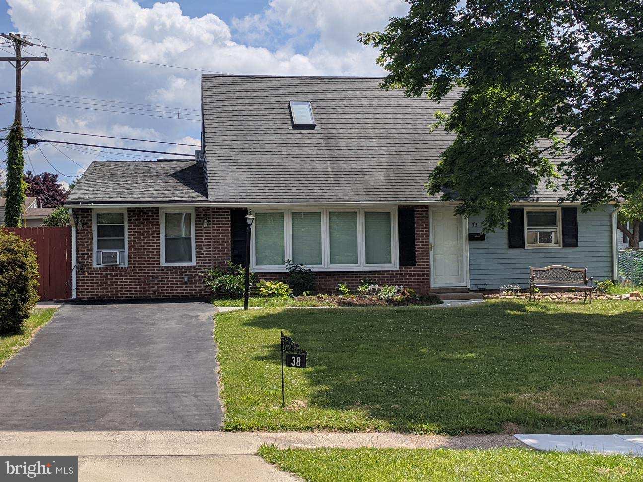 38 Trail Road Levittown, PA 19056 - Photo 4 of 29 Gallery Image 4