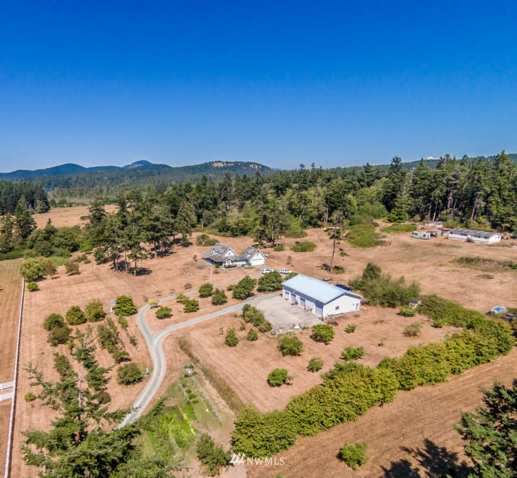 4650 Moran Road Oak Harbor, WA 98277 - Photo 2 of 25 Gallery Image 2