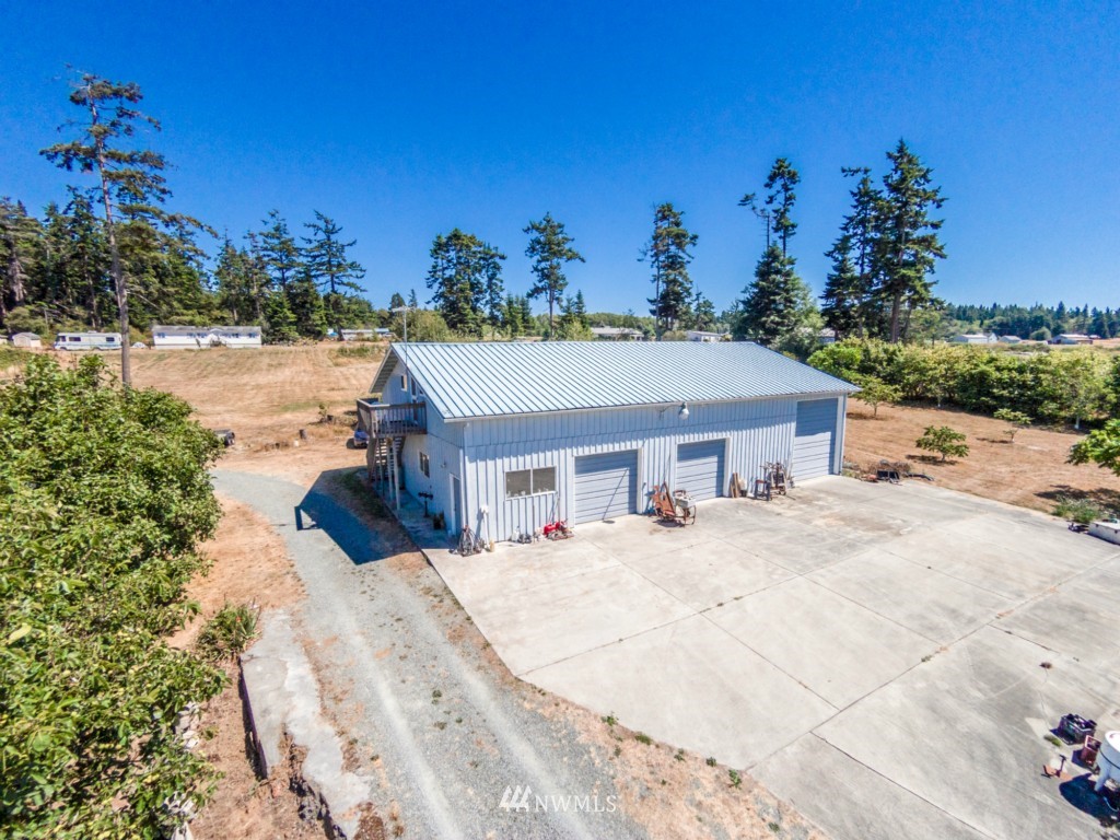 4650 Moran Road Oak Harbor, WA 98277 - Photo 17 of 25 Gallery Image 17