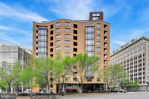 $1,075,000 | 1010 Massachusetts Avenue Northwest, Unit 804, Washington, DC 20001