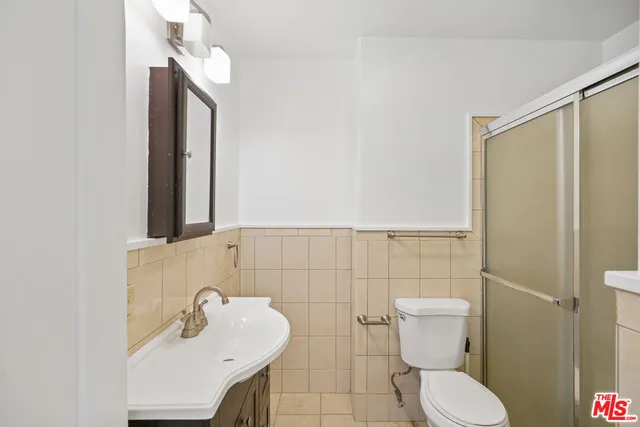 $1,500,000 | 5133 Brynhurst Avenue, View Park, CA 90043