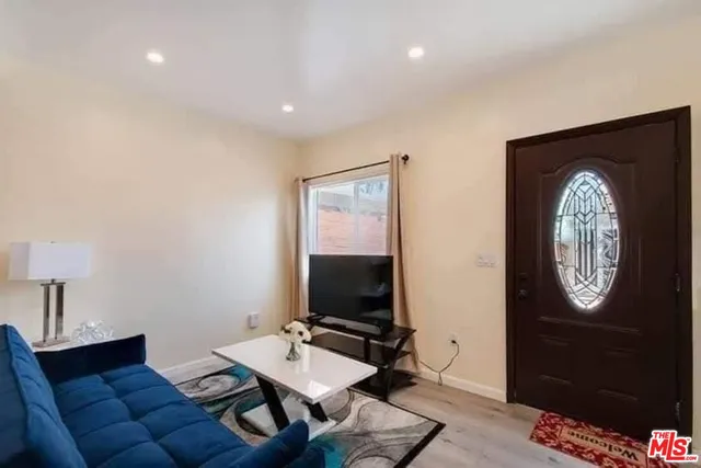 $1,500,000 | 5133 Brynhurst Avenue, View Park, CA 90043