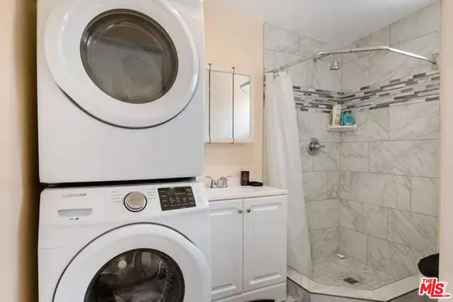 $1,500,000 | 5133 Brynhurst Avenue, View Park, CA 90043