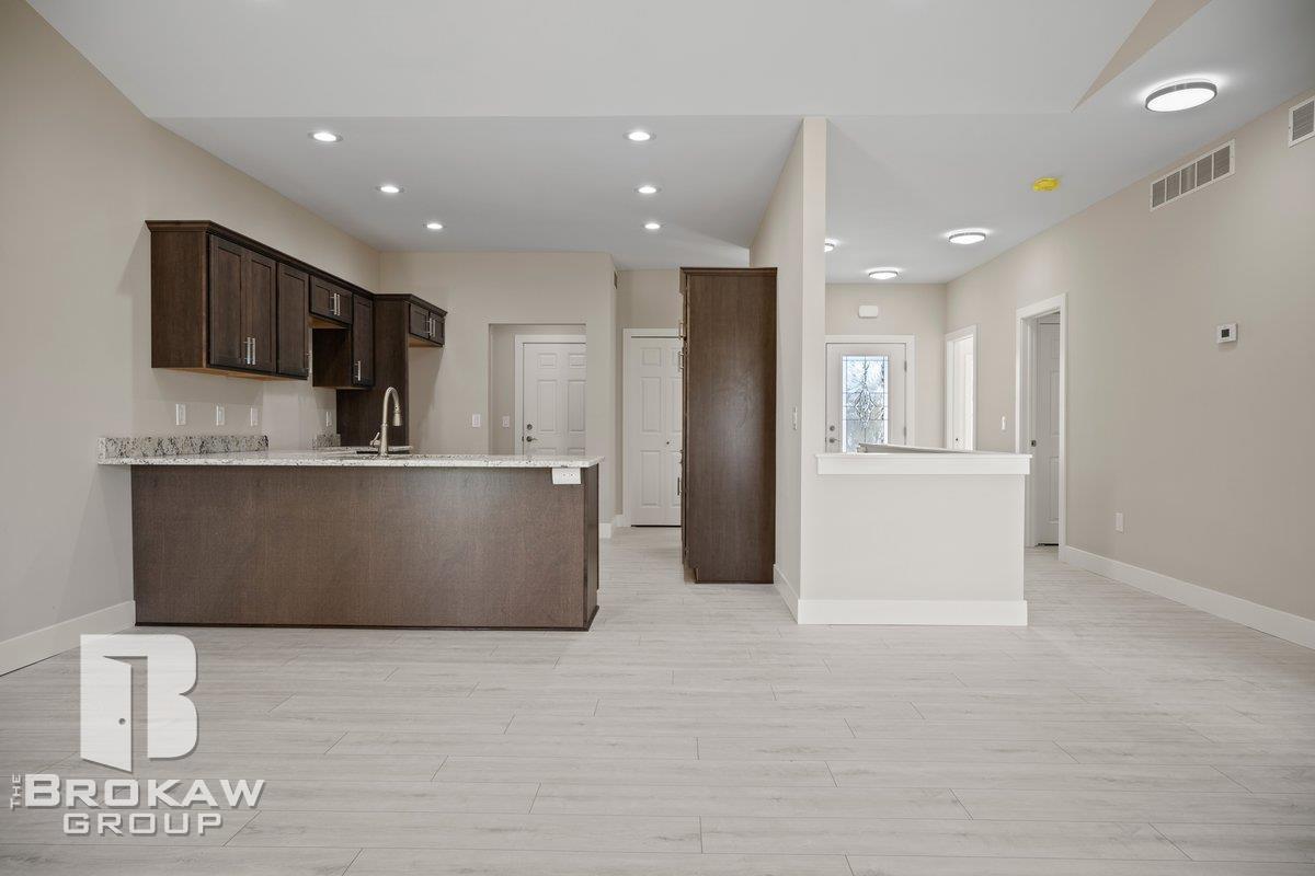 3369 Meadow Ridge Court Davison, MI 48423 - Photo 10 of 43 Gallery Image 10