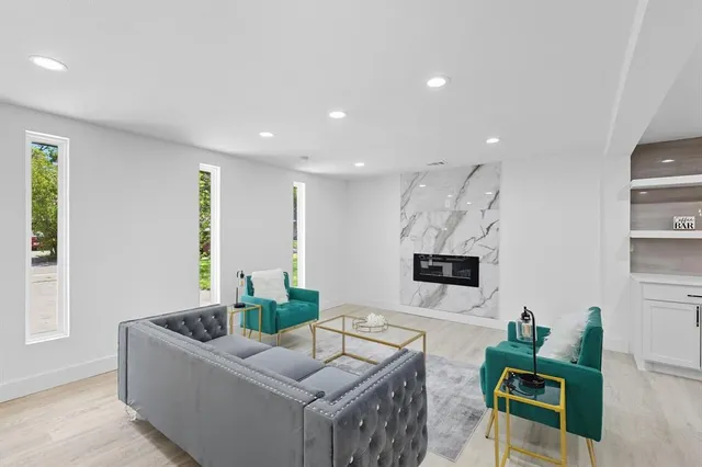 $399,000 | 1703 Foster Drive, Arlington, TX 76012