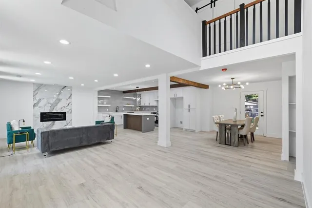 $399,000 | 1703 Foster Drive, Arlington, TX 76012