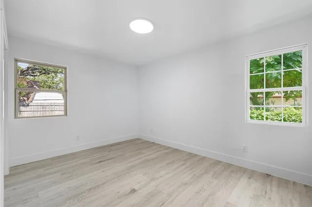 $399,000 | 1703 Foster Drive, Arlington, TX 76012