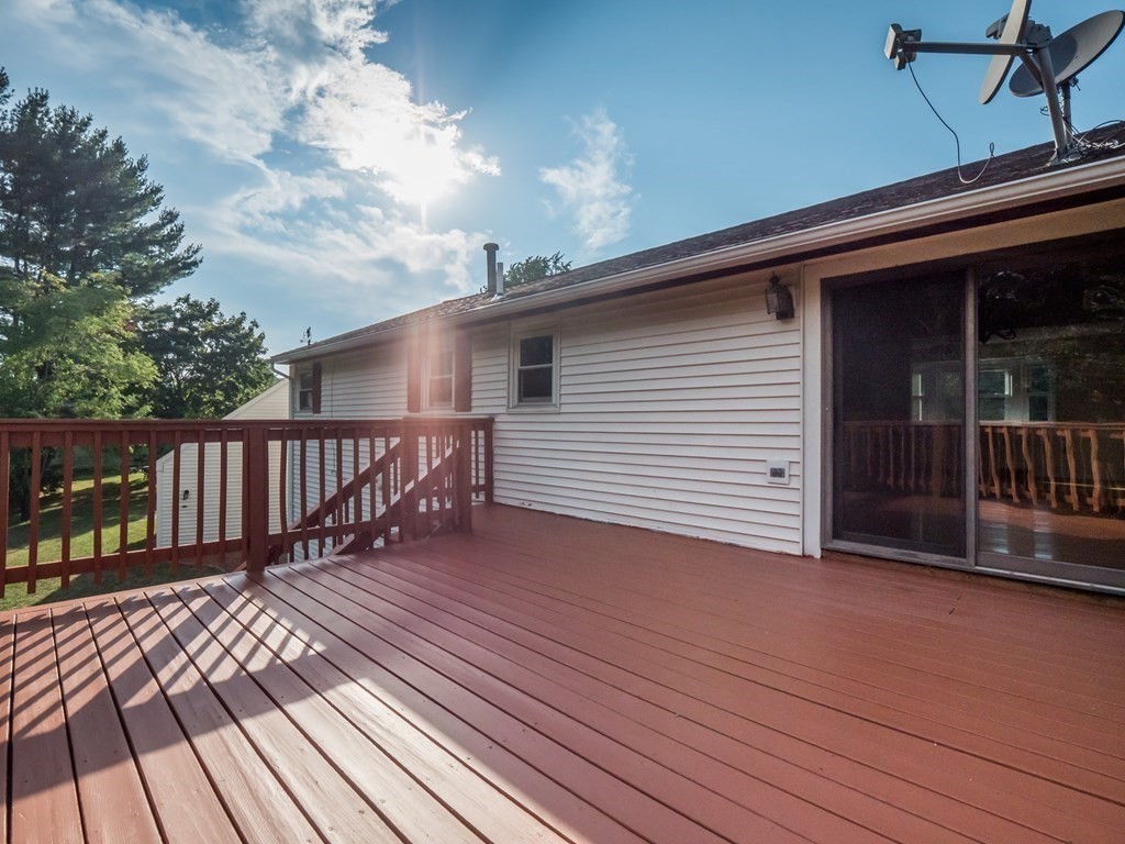 21 Winsor Road Billerica, MA 01821 - Photo 34 of 41