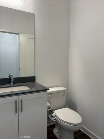 $3,700 | 2322 Synergy, Irvine, CA 92614