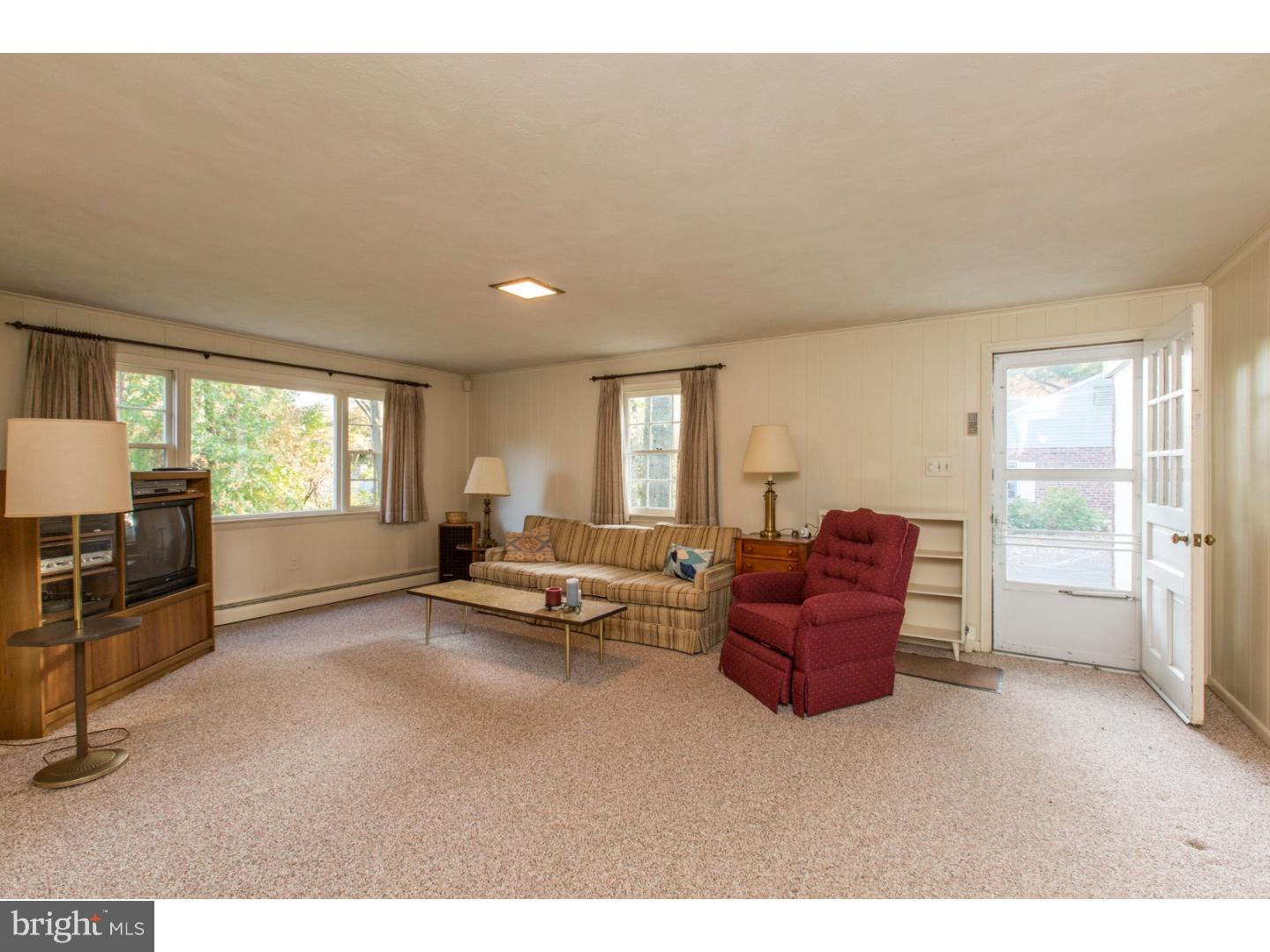 1823 Jody Road Jenkintown, PA 19046 - Photo 13 of 25 Family Room