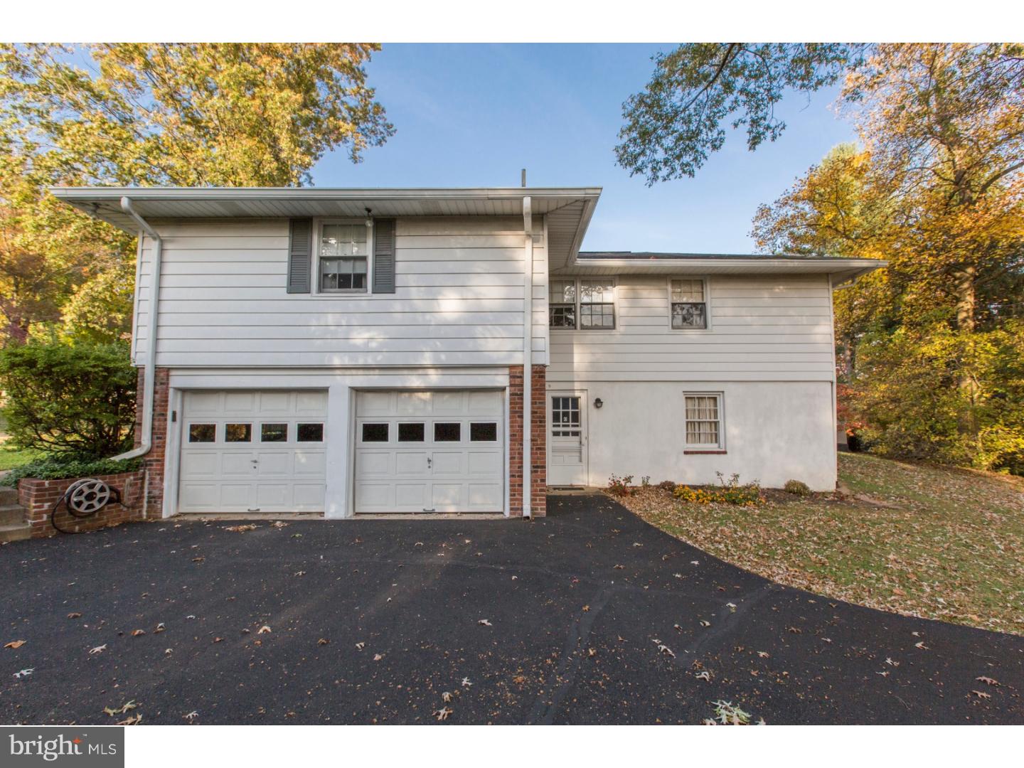 1823 Jody Road Jenkintown, PA 19046 - Photo 4 of 25 Exterior Side