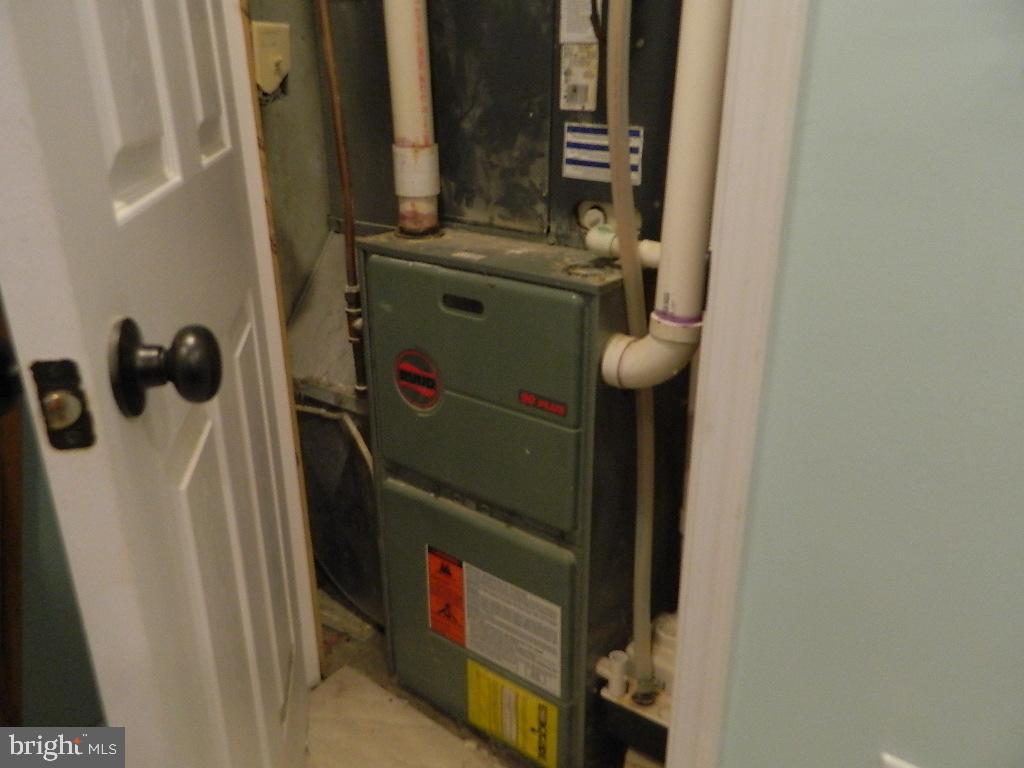 132 West Strasburg Road Front Royal, VA 22630 - Photo 11 of 39 Inside HVAC Unit
