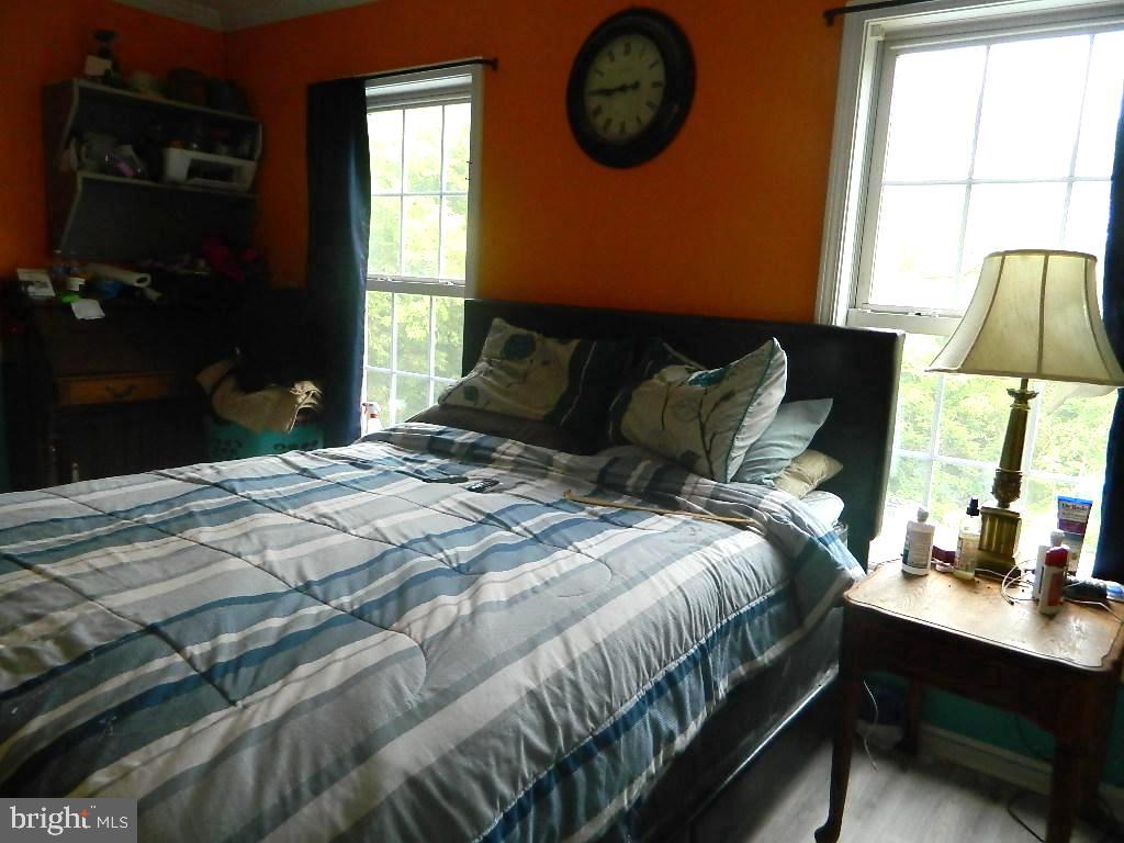 132 West Strasburg Road Front Royal, VA 22630 - Photo 29 of 39 Bedroom