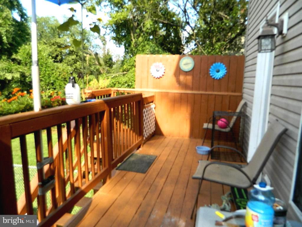 132 West Strasburg Road Front Royal, VA 22630 - Photo 8 of 39 Back Deck