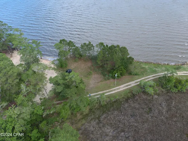 $409,700 | 101 Bay Breeze Drive, Freeport, FL 32439