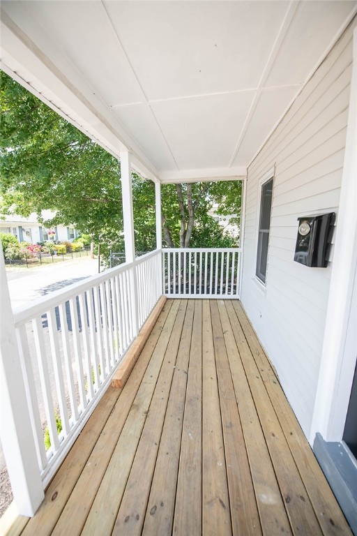 9 Meadow Street Warren, RI 02885 - Photo 21 of 24