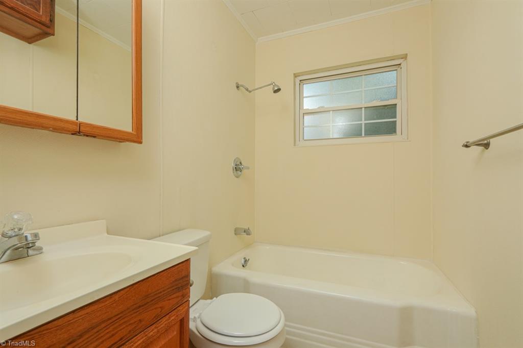 2604 Triangle Lake Road High Point, NC 27260 - Photo 8 of 15 Gallery Image 8