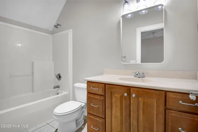 $924,000 | 8707 Lowes Island Drive, Wilmington, NC 28411