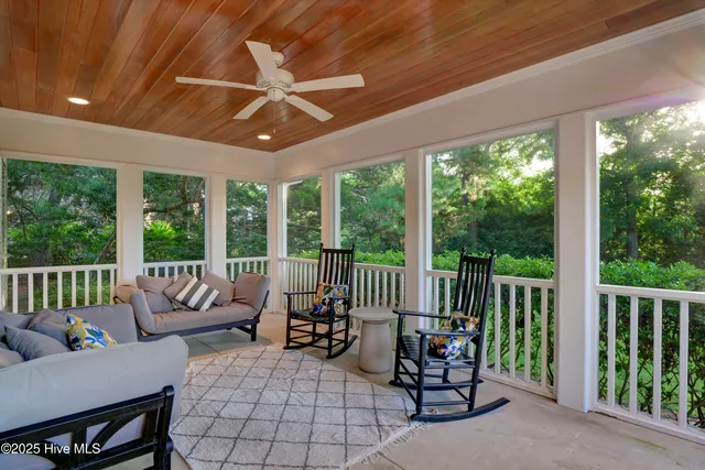 $924,000 | 8707 Lowes Island Drive, Wilmington, NC 28411
