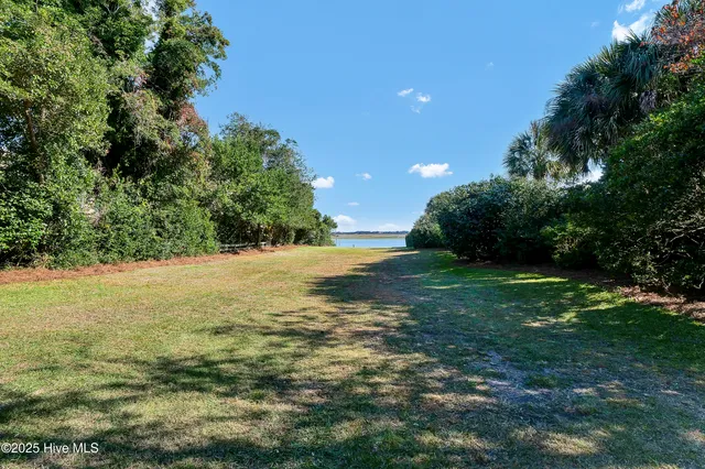 $924,000 | 8707 Lowes Island Drive, Wilmington, NC 28411