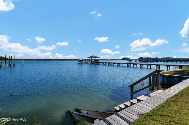 $924,000 | 8707 Lowes Island Drive, Wilmington, NC 28411