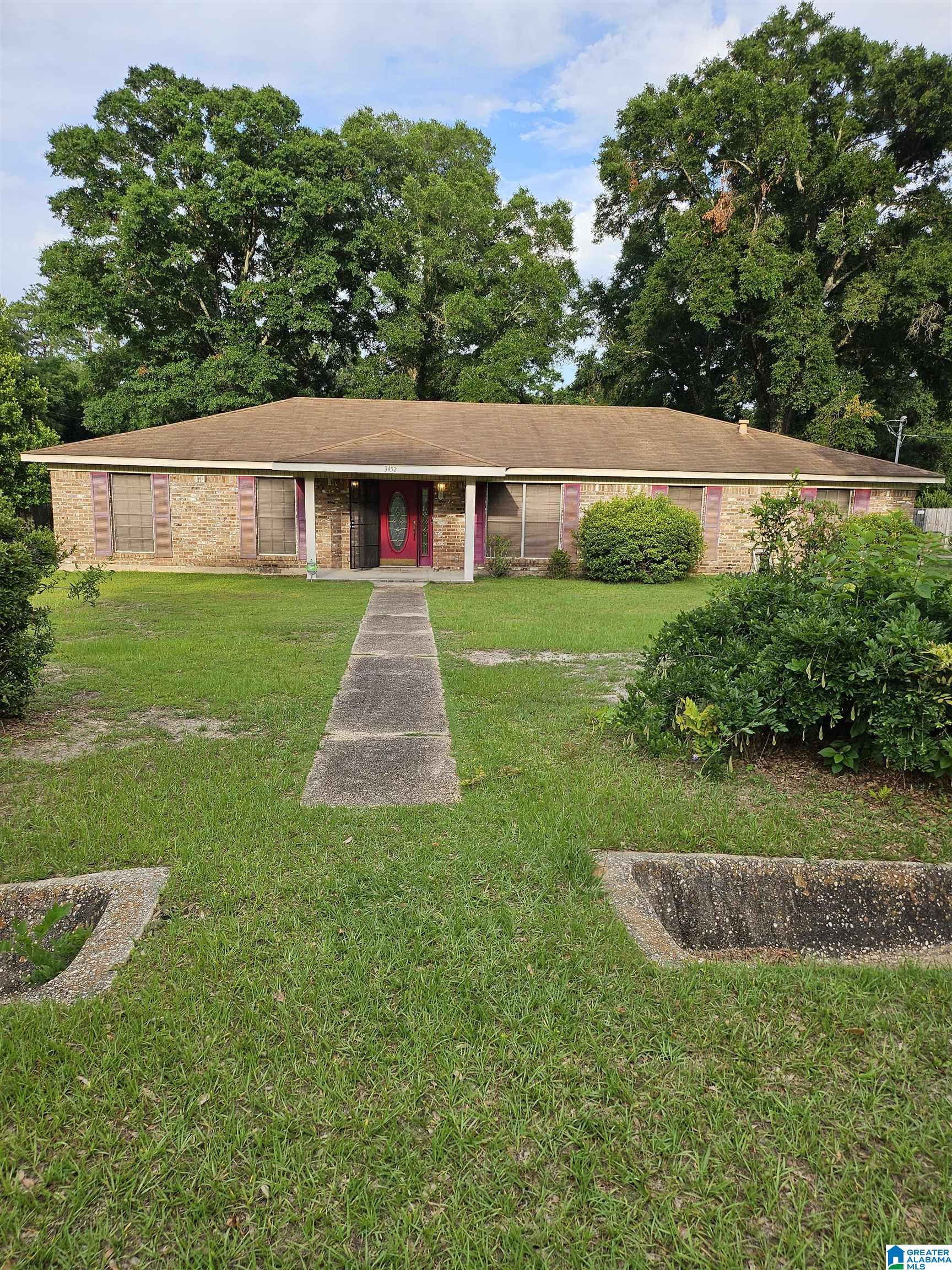 3452 East Laverne Drive Mobile, AL 36618 - Photo 1 of 5