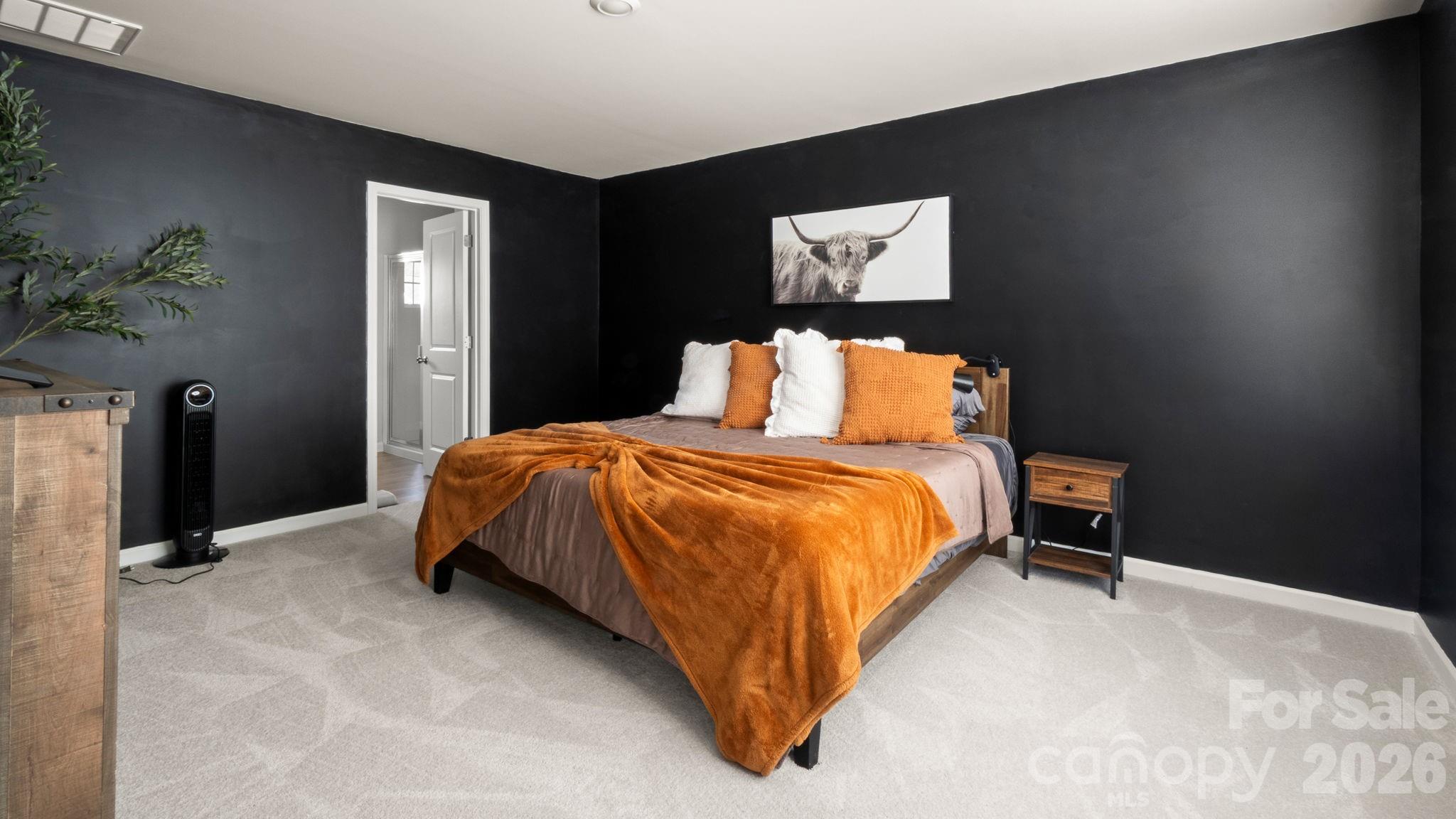 1615 Spring Edgemoor Sc 29712 Edgemoor, SC 29712 - Photo 19 of 30 a bedroom with a bed and a mirror