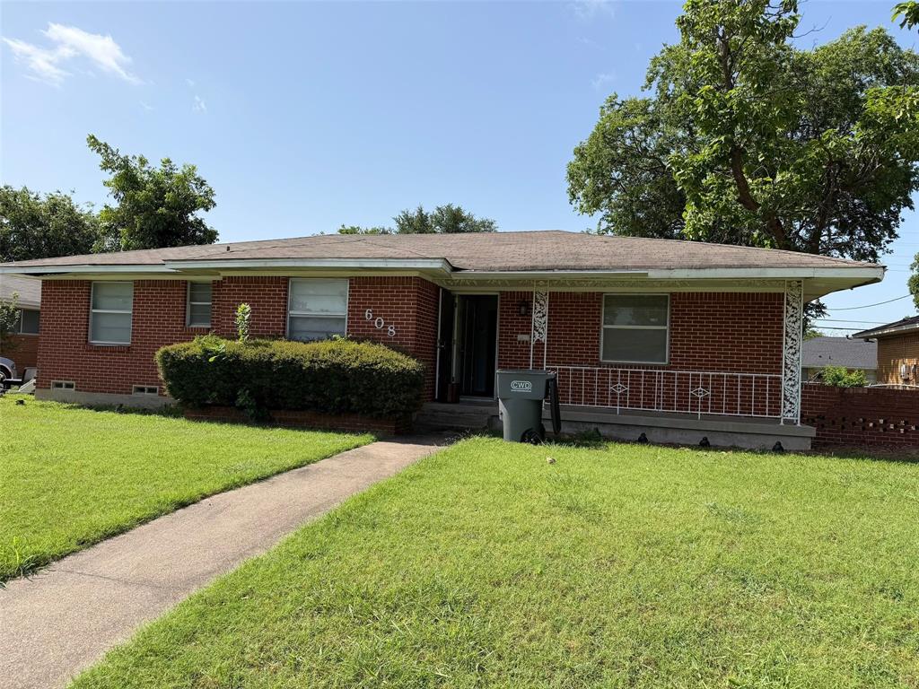 608 Donlee Road Lancaster, TX 75134 - Photo 1 of 17
