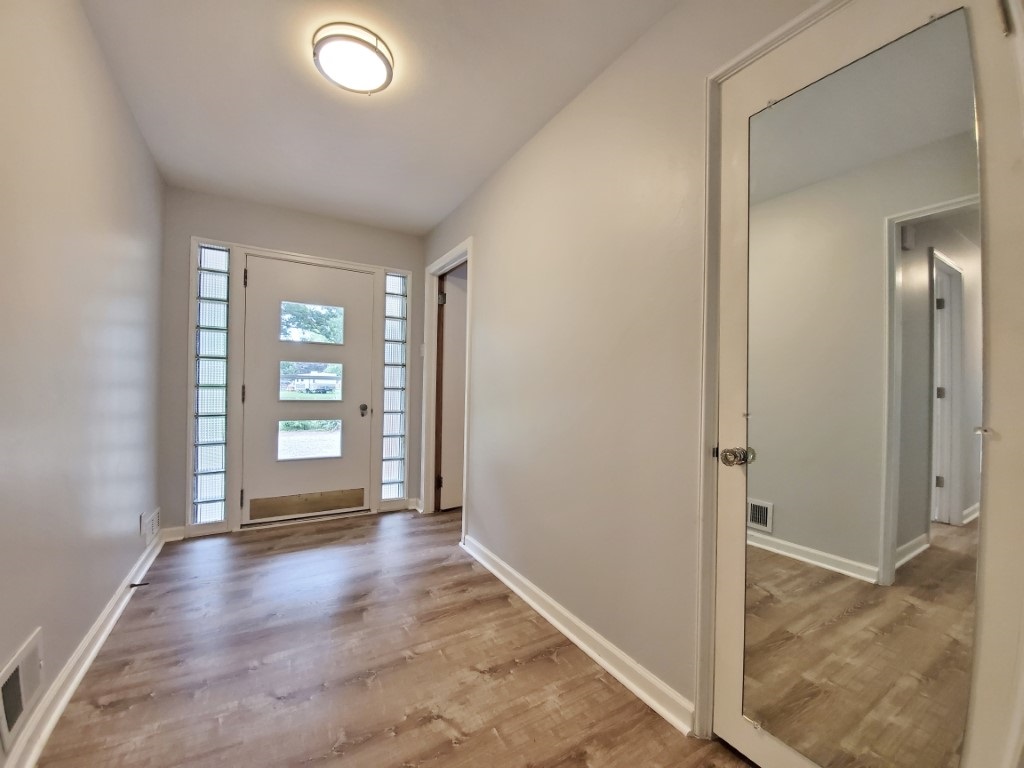 1007 West Cheesman Road St. Louis, MI 48880 - Photo 4 of 52 1878254-3.JPG